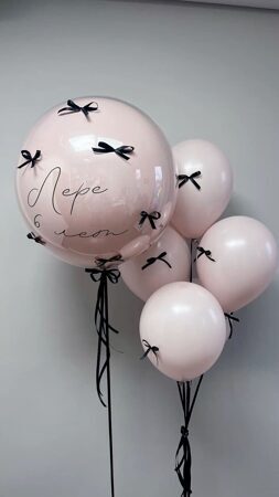 КОМПОЗИЦИЯ ИЗ ШАРОВ "ЛЕРЕ"